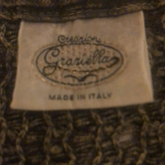 COPY - Exquisite silk embroidered top with rich detail. Hand made in Italy. Bes… - Picture 7 of 7